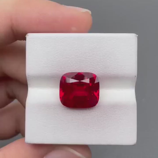 RUCU010 · Pigeon Blood Ruby video · 10*11 mm · 7.46 ct