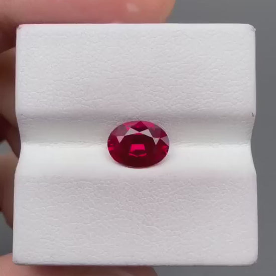 RUOV002 · Pigeon Blood Ruby video · 6*8 mm · 1.65 ct