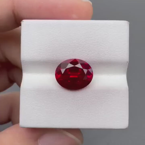 RUOV006 · Pigeon Blood Ruby video · 9*11 mm · 5.14 ct