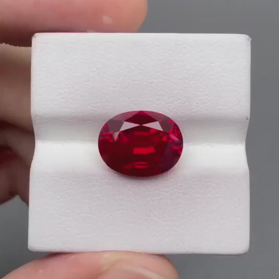 RUOV008 · Pigeon Blood Ruby video · 9.5*12 mm · 6.27 ct