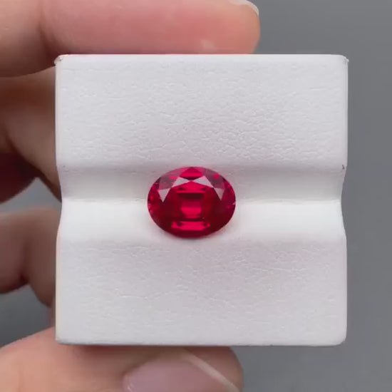 RUOV004 · Pigeon Blood Ruby video · 7.5*9.5 mm · 3.44 ct