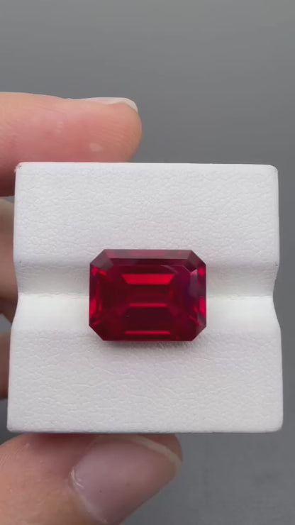 RUEM004 · Pigeon Blood Ruby video · 10*13 mm · 11.26 ct