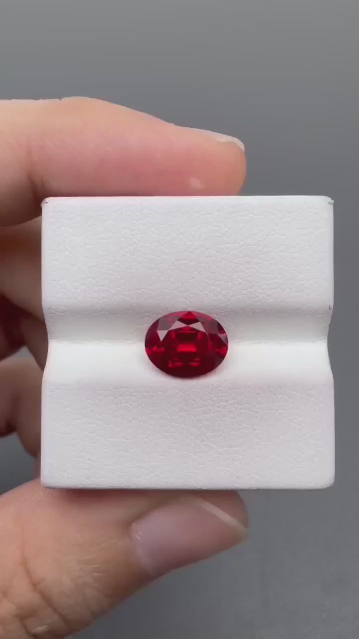 RUOV003 · Pigeon Blood Ruby video · 7*9 mm · 2.63 ct